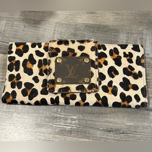 NWOT leopard cowhide designer clutch